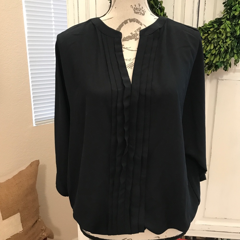 New York & Company Black Blouse. XL.